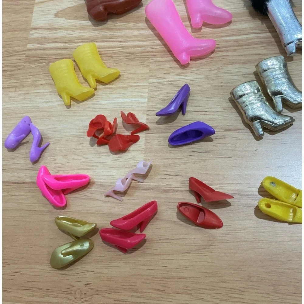 Vintage Barbie Doll‎ Lot of Shoes Open Toe Wedge Boots Skates 1960s Japan China